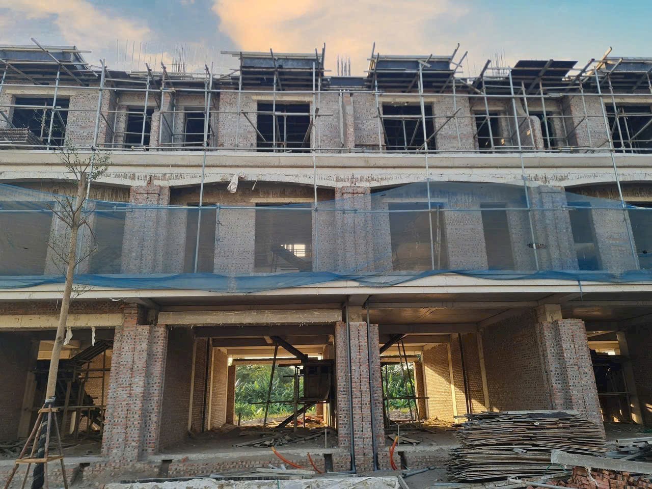 Tiến độ dự án