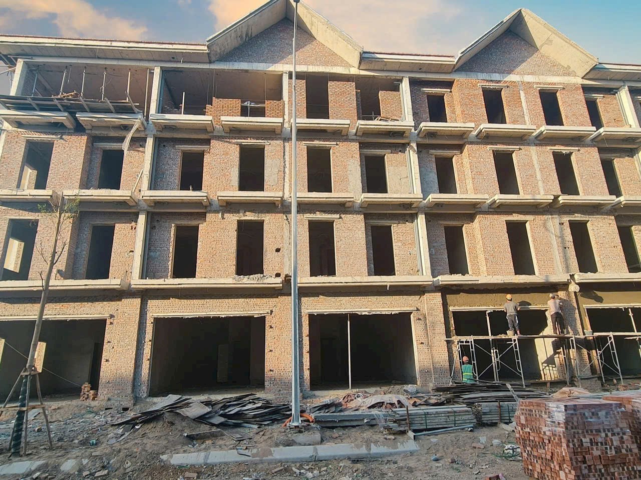 Tiến độ dự án